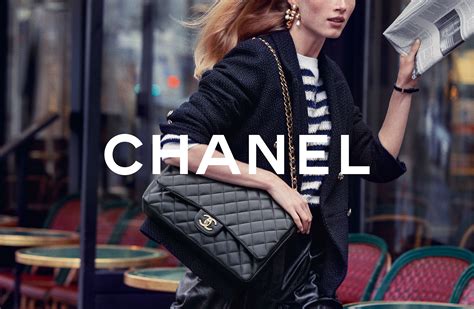 panneau publicitaire chanel|‘THE CHANEL ICONIC’ CAMPAIGN.